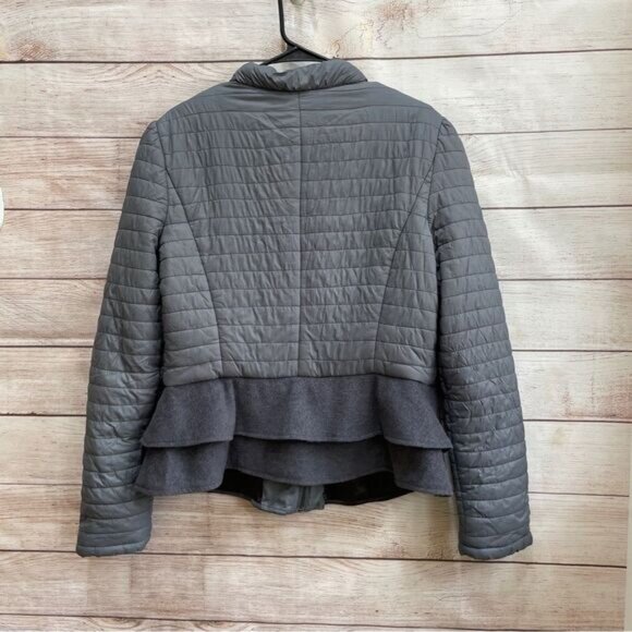 BE BY BLANC NOIR PEPLUM PUFFER IN GRAY - Picture 4 of 7